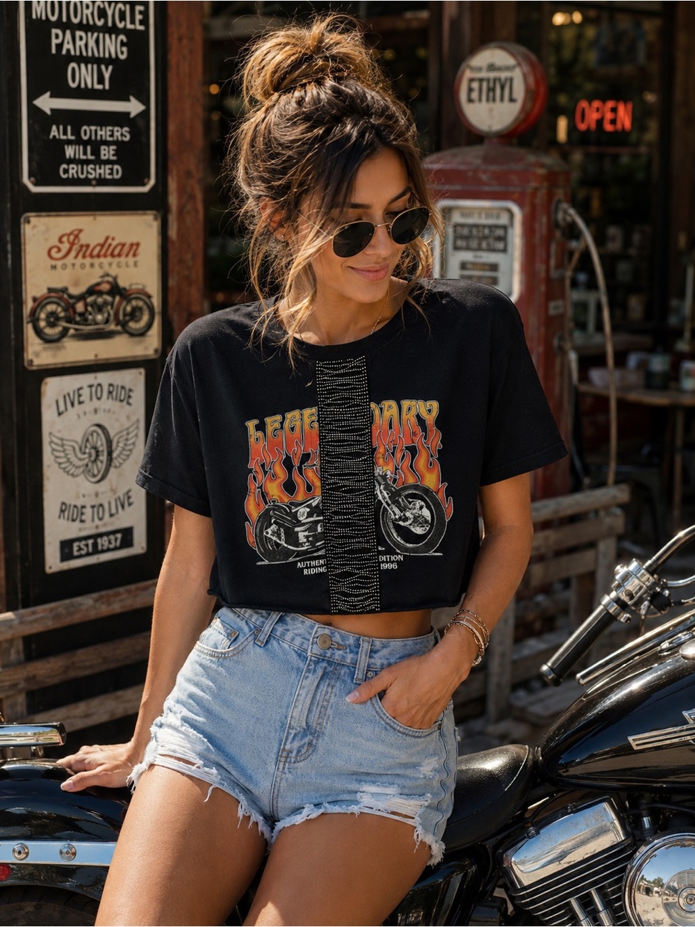 Organic Generation OG Legendary Motorcycle Cropped Graphic T-Shirt BEADS L GUC